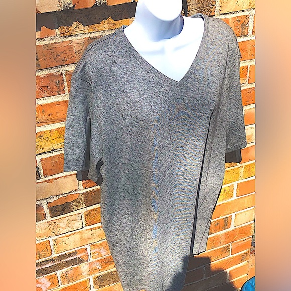 Bombas 100% Peruvian Pima Cotton V Neck T- Shirt. Men’s Size XL - Picture 1 of 6